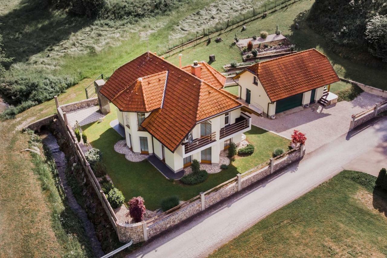House Of Adventure - The Base To Explore Slovenia Laze v Tuhinju Ngoại thất bức ảnh